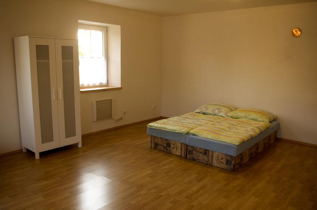 Apartmany Ruzova Cameră foto